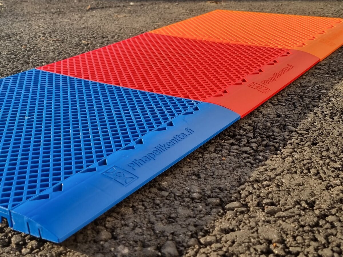 Pihapelikenttä off-ice