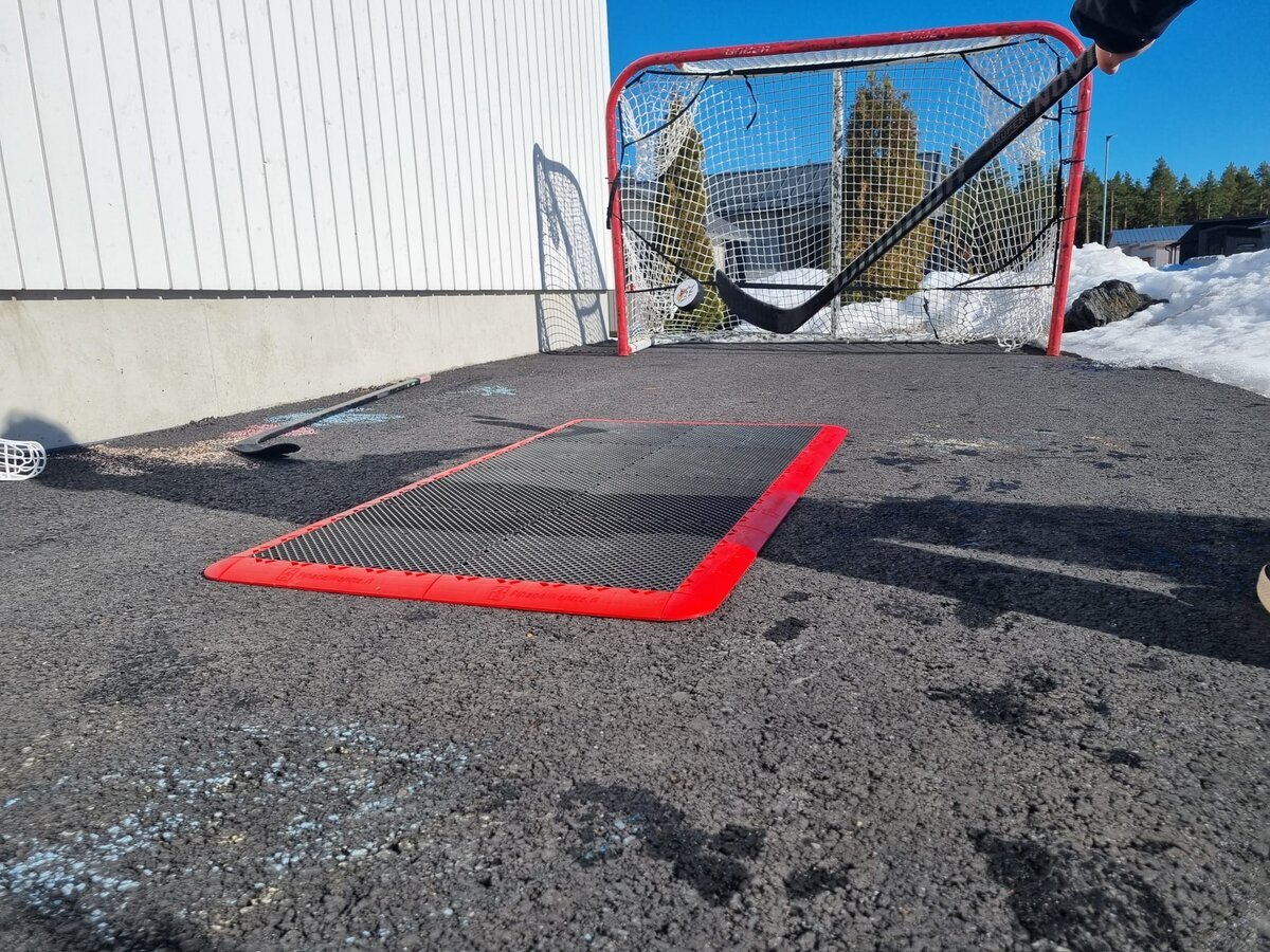 Pihapelikenttä reunalistat