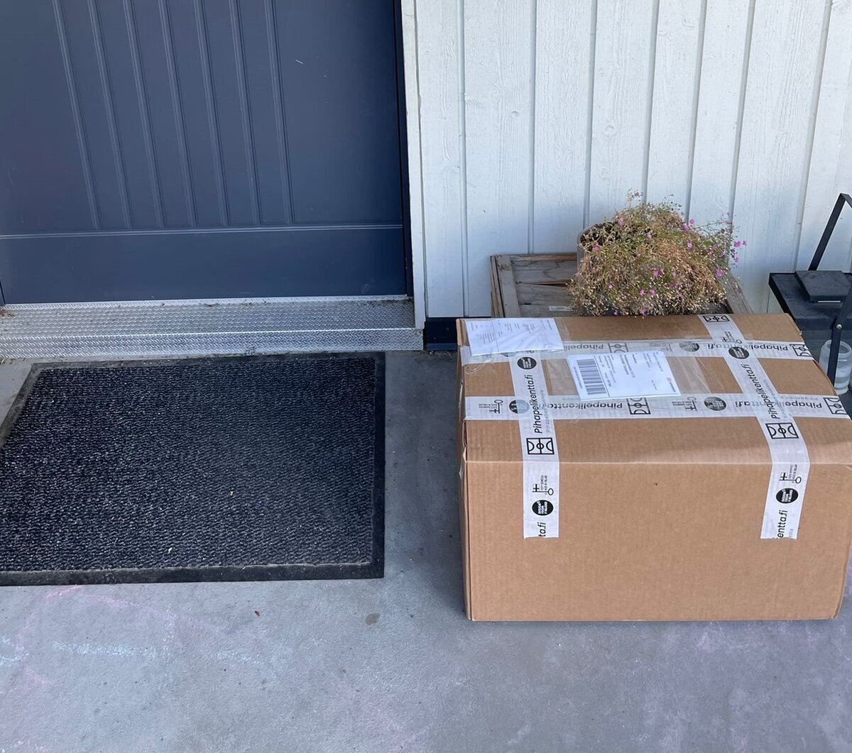 Pelix Supersoft 18 laattaa